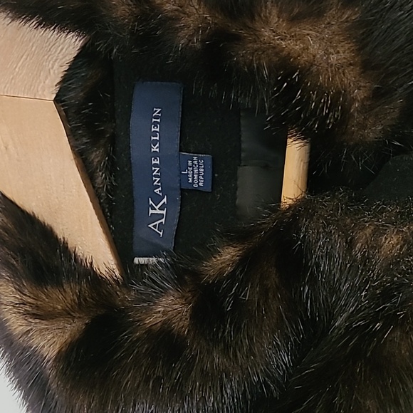 Anne Klein Black Trench Coat with Faux Fur Collar size L - Picture 2 of 10